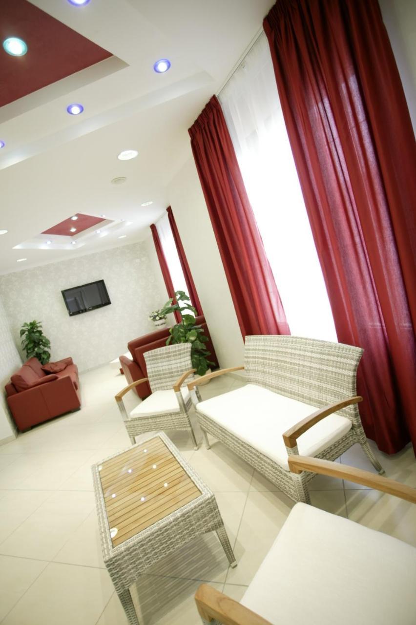 Hotel Le Lune Gatteo a Mare Zewnętrze zdjęcie